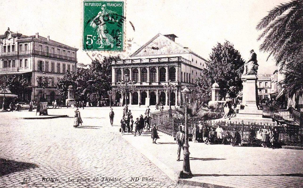 Bone - Place du Theatre - 1912.jpg